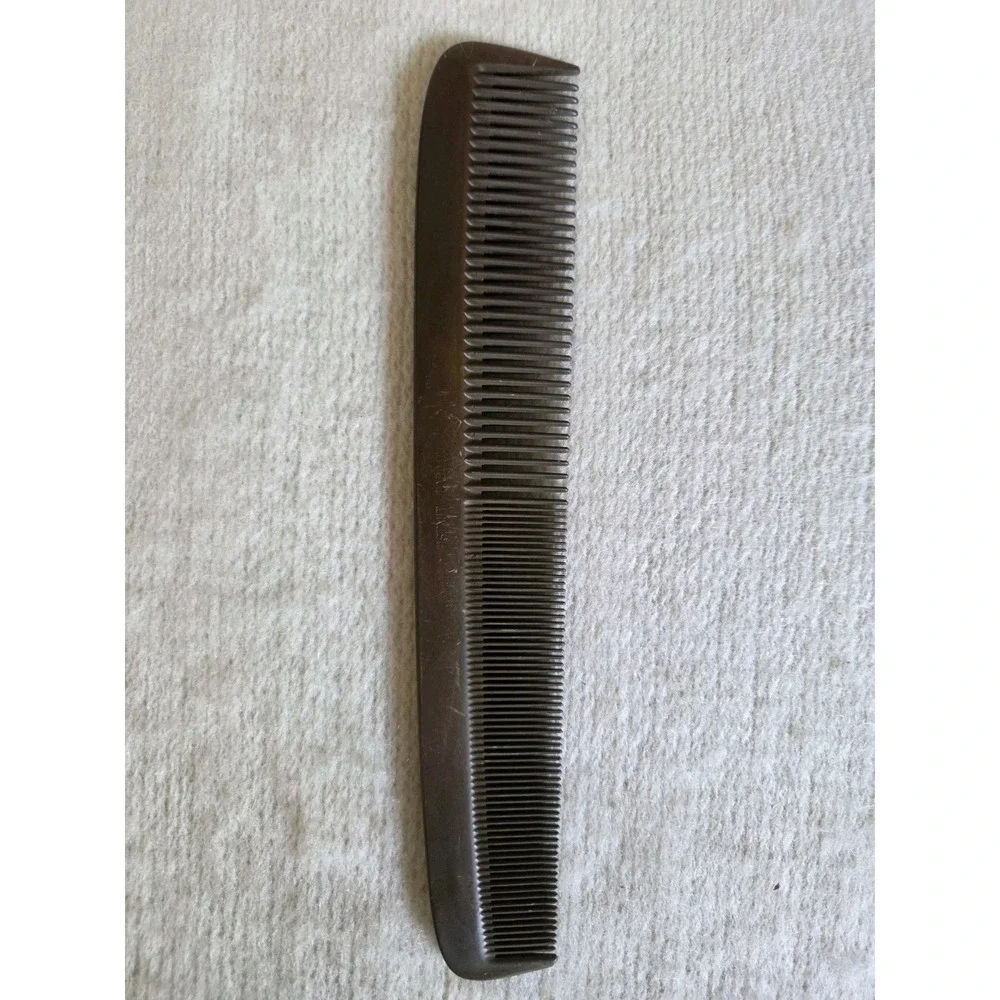 Vintage VOGUE Hard Rubber Combs – Lot of 6 – Barber / Salon – MCM Colors
